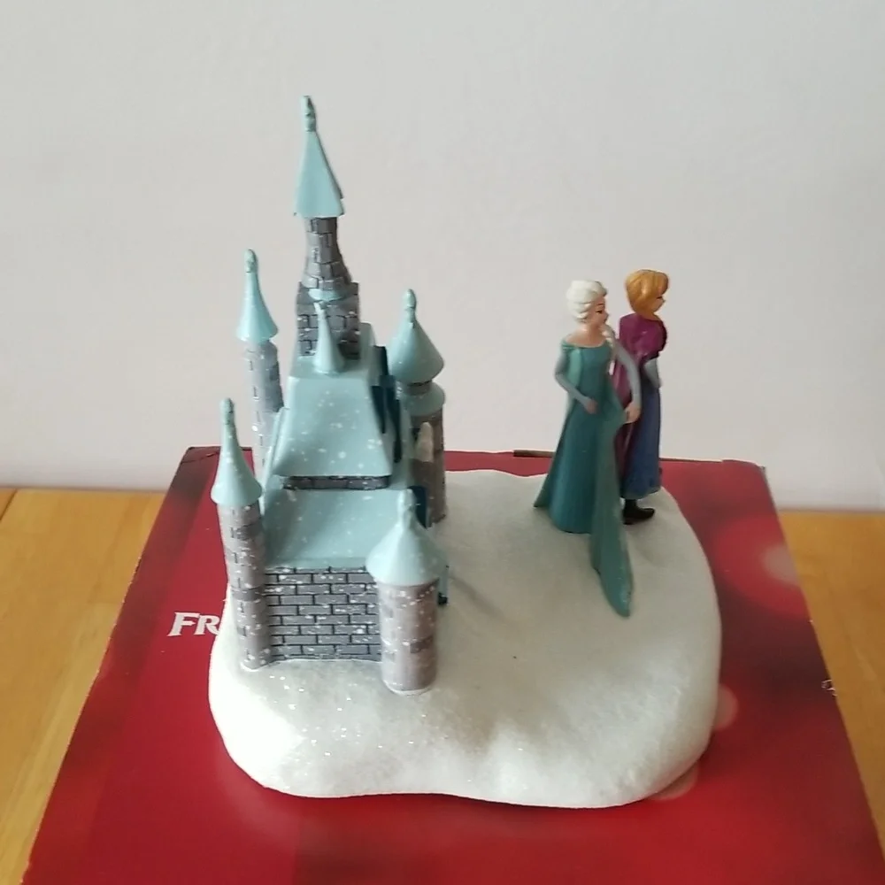 Disney's Frozen Elsa & Anna Castle Accessory Decor